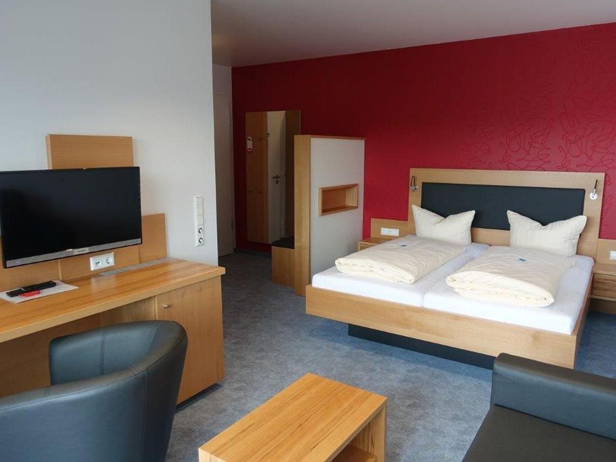 Hotel Gasthaus Krone اممنستاد ام بودينسي المظهر الخارجي الصورة