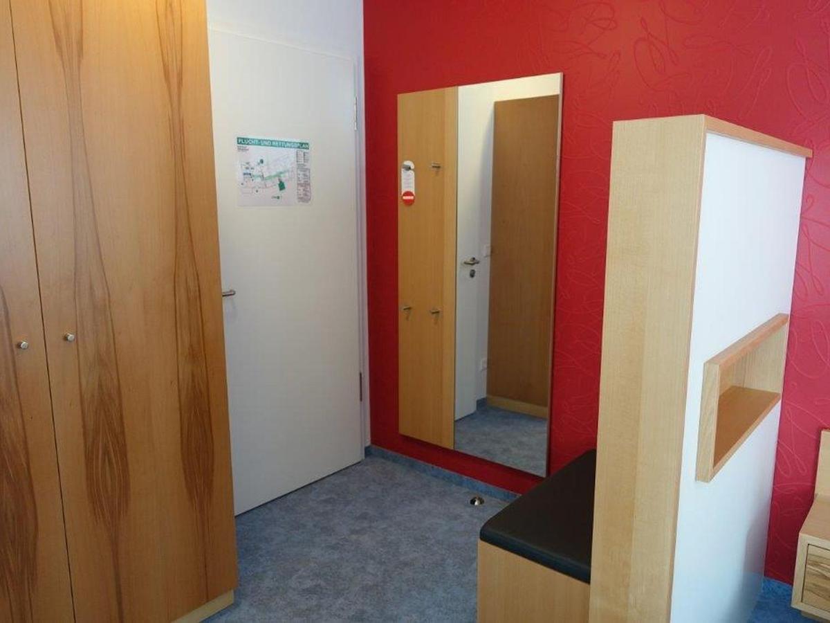 Hotel Gasthaus Krone اممنستاد ام بودينسي المظهر الخارجي الصورة
