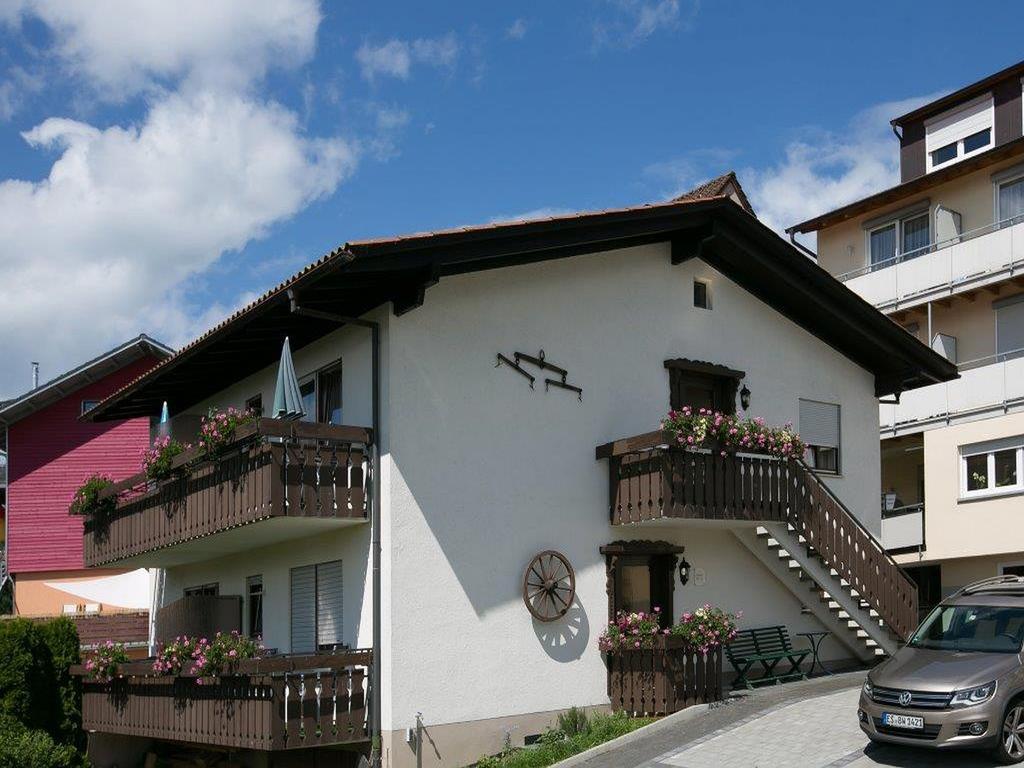 Hotel Gasthaus Krone اممنستاد ام بودينسي المظهر الخارجي الصورة